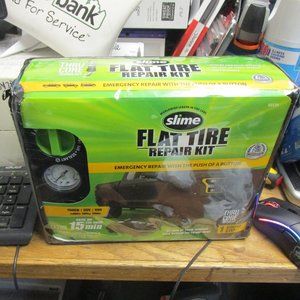 Slime Truck/SUV/Van Flat Tire Repair Kit